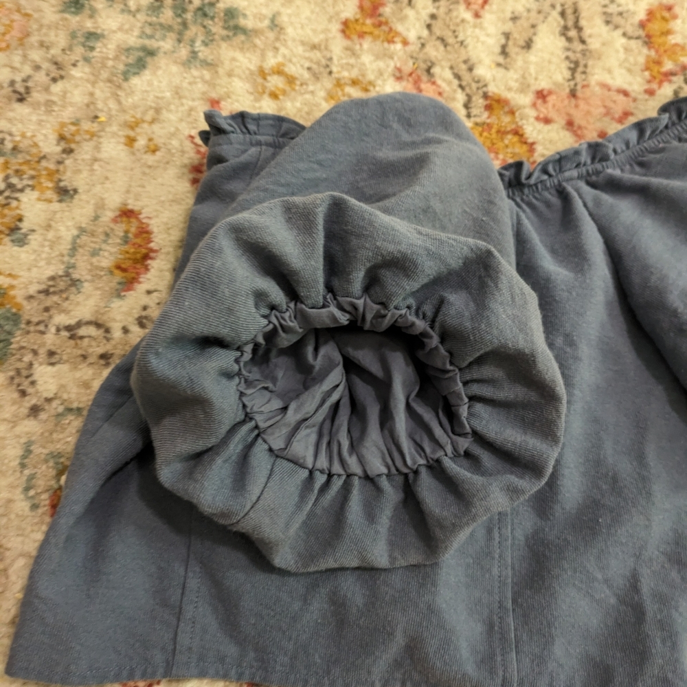 Off the shoulder Crop top - Picture 4 of 4